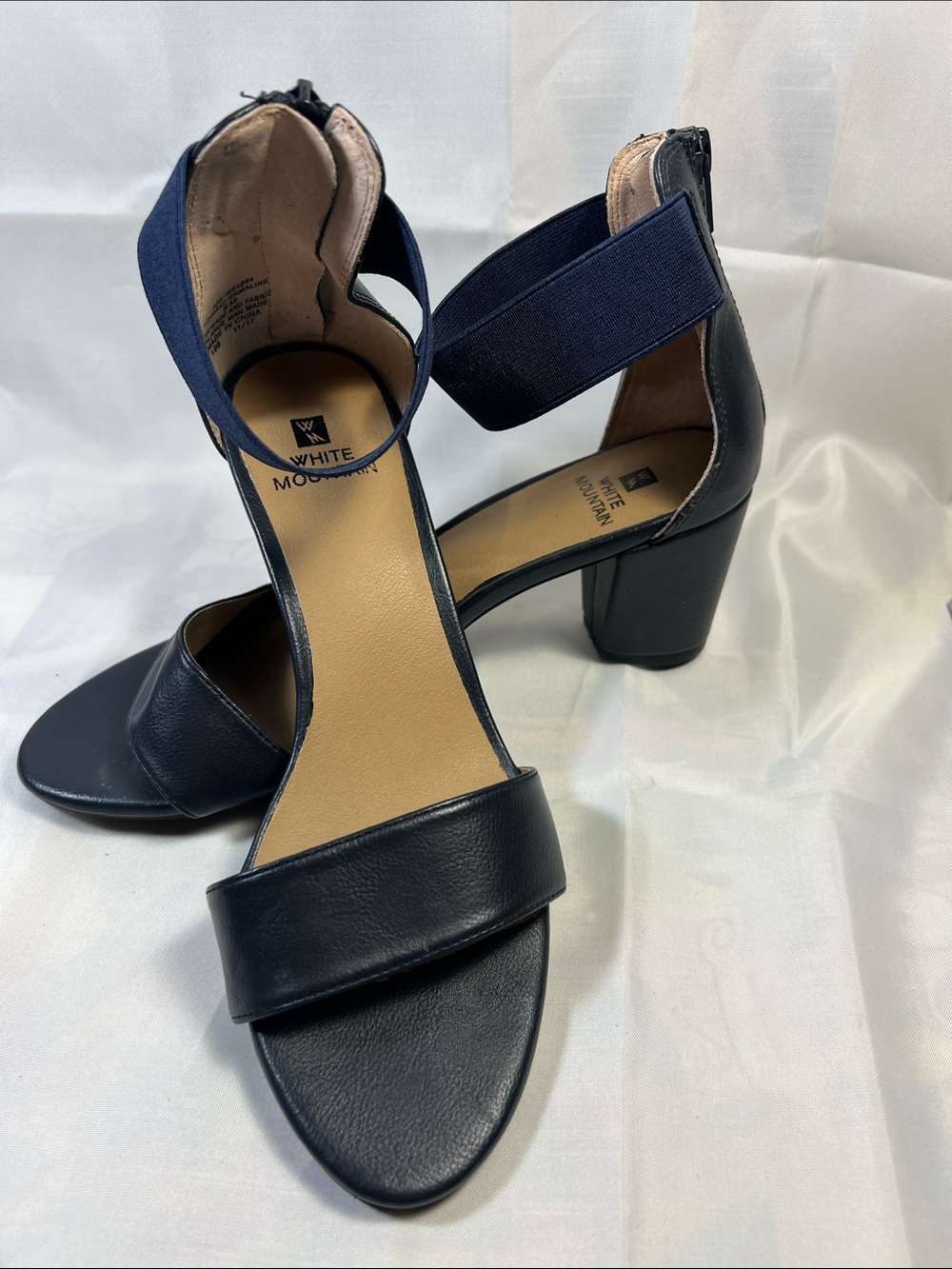 White Mountain Navy and Black Block Heel Sandals